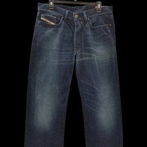 Diesel Mens Quratt Butt Fly Straight Dark Wash Denim 008FC Blue Jean Pants32x32